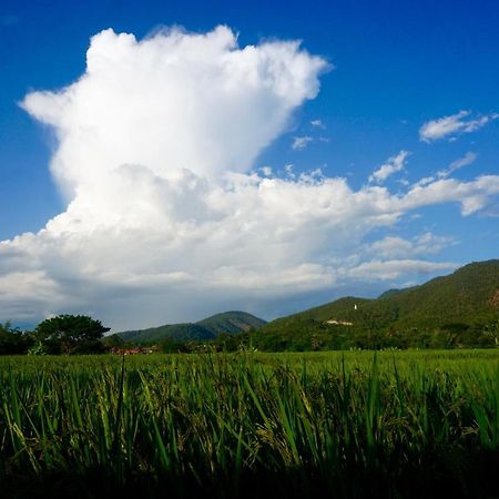 Blue Sky Resort Pai Exteriör bild